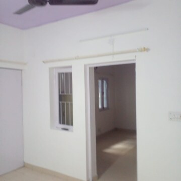 Room in 1 BHK Apartment at Vasant Kunj – for Rent
