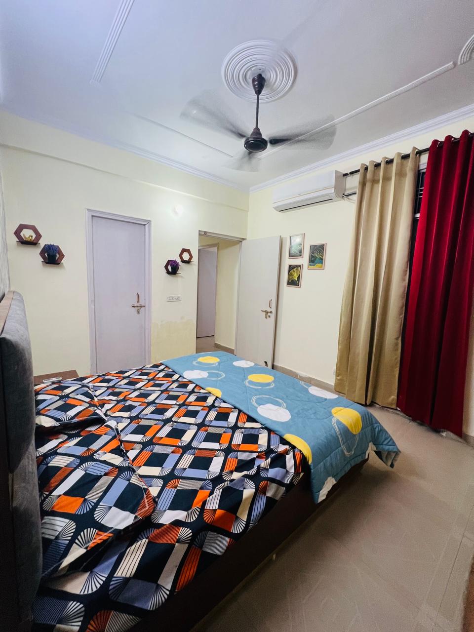 3 BHK + Pooja Room Apartment For Rent in Parsvnath Planet