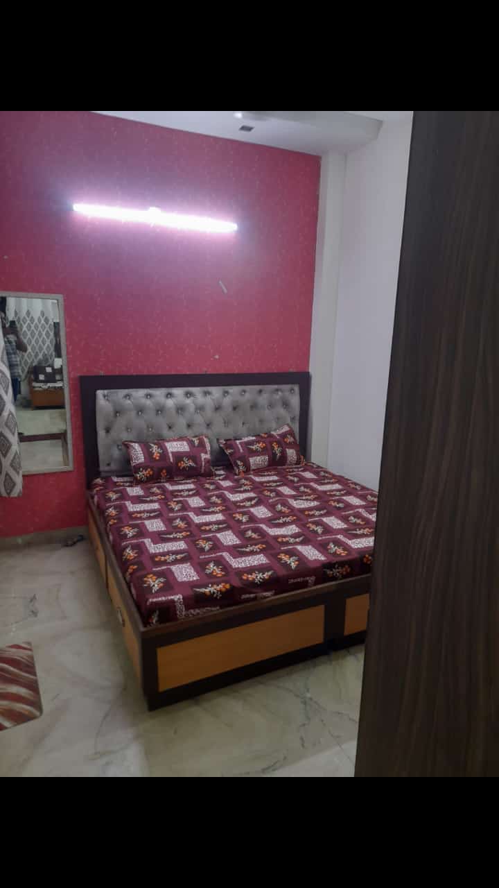 1 BHK Builder Floor For Rent in Rohini