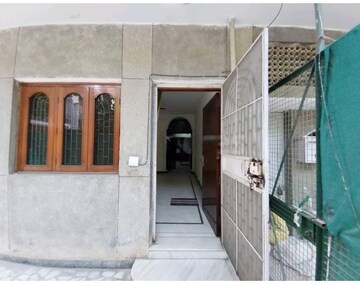 2 BHK Apartment – Exterior View View at Vasant Kunj - for Rent