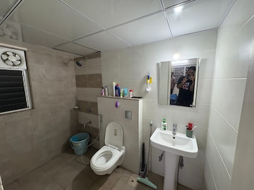 Master Bedroom in 3 BHK Apartment at Avon Vista, Balewadi – for Rent