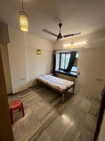 Bedroom in 2 BHK Apartment at Sindhi Society, Chembur – for Rent