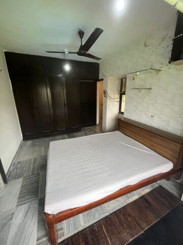 Bedroom in 2 BHK Apartment at Sindhi Society, Chembur – for Rent