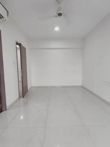 Bedroom in 2 BHK Apartment at Metro Nakshatra, Chembur – for Sale
