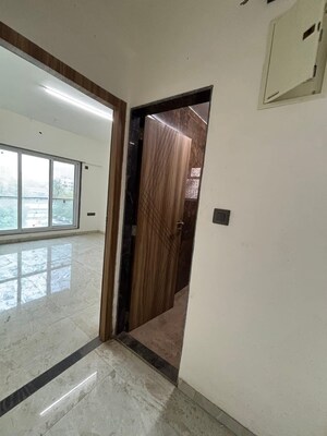 Room in 2 BHK Apartment at Collectors Colony – for Sale