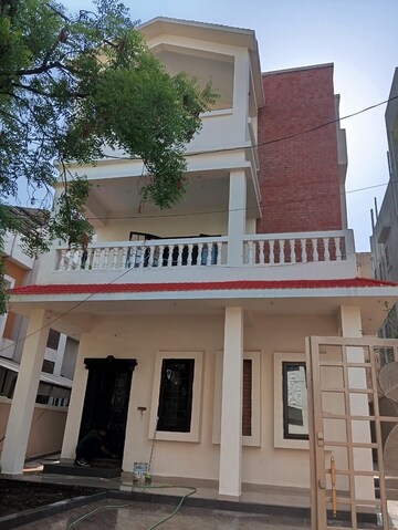2 BHK Villa For Rent in Sai Niwas, Ghorpadi