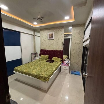 Bedroom in 3 BHK Apartment at Juhu Scheme, Chand Society – for Rent