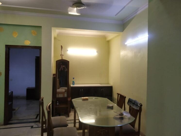 Living Room, saya-zenith 3 Bedroom 872 Sq.Ft. Apartment In Ahinsa Khand 2 Ghaziabad 8908809