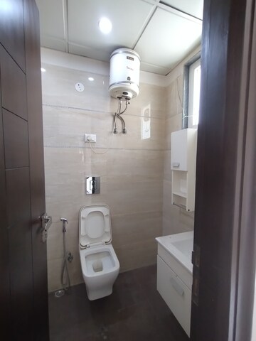 Bathroom in 3 BHK Builder Floor at Sector 38 – for Rent