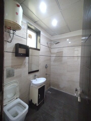 Bathroom in 3 BHK Builder Floor at Sector 38 – for Rent