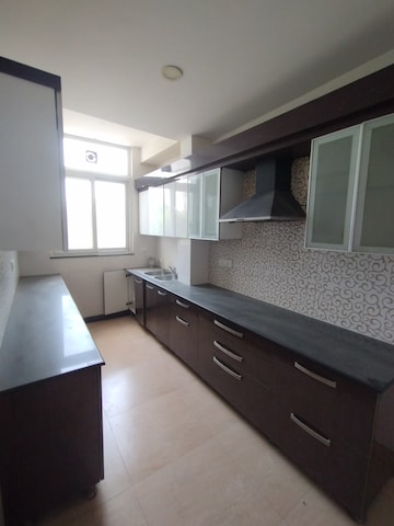 Kitchen in 3 BHK Builder Floor at Sector 38 – for Rent