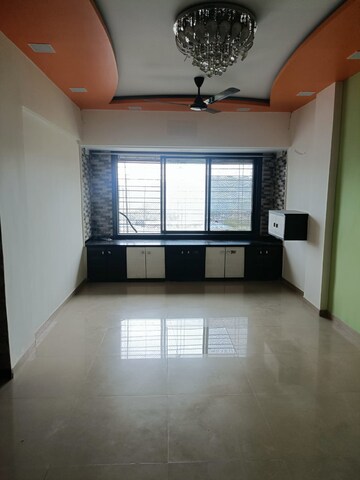 Room in 2 BHK Apartment at Bhanushanti Complex, Malad East – for Rent