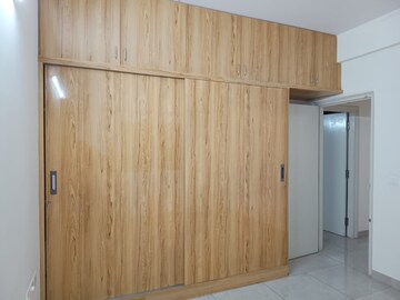 Room in 2 BHK Apartment at Valmark Orchard Square, Jp Nagar – for Rent