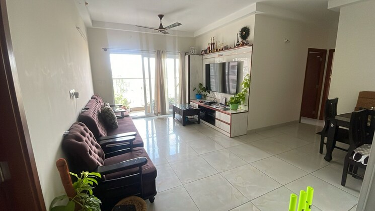 Living Room, prestige-park-square 3 Bedroom 1348 Sq.Ft. Apartment In Bannerghatta Road Bangalore 8908933