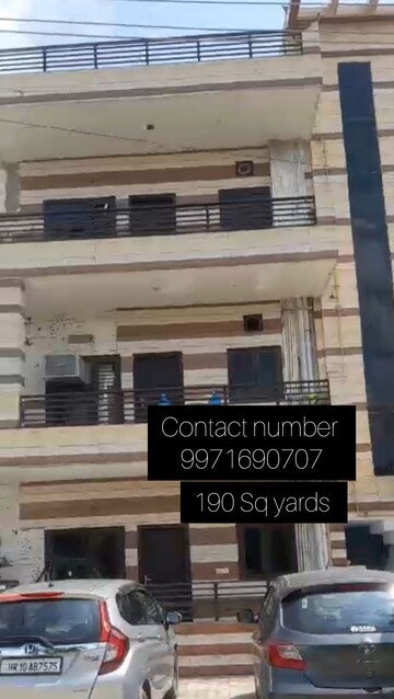 3 BHK Independent House For Sale in Bptp Park Floors I, Sector 77