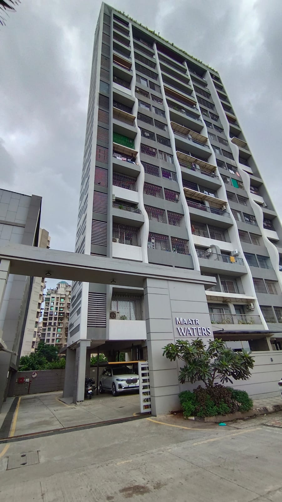 3 BHK + Extra Room Apartment For Sale in Maatr Waters