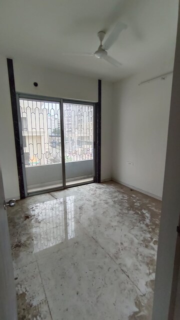 Room in 3 BHK Apartment at Maatr Waters, Kalyan West – for Sale
