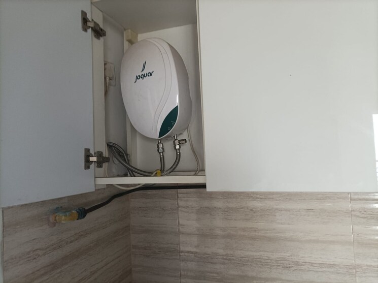 Bathroom, aba-cleo-county 3 Bedroom 1620 Sq.Ft. Apartment In Sector 121 Noida 8908939