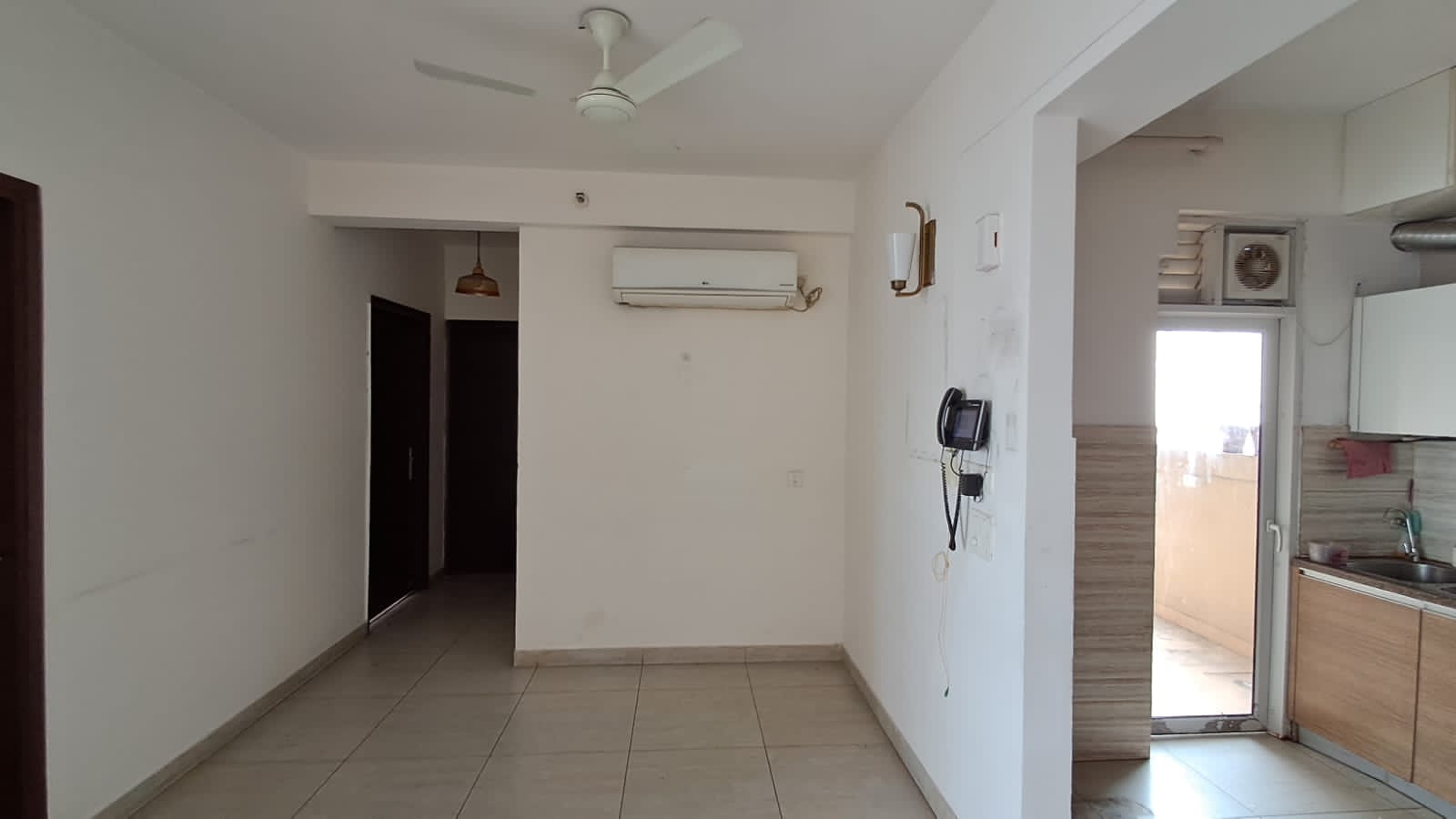 3 BHK + Pooja Room Apartment For Rent in ABA Cleo County