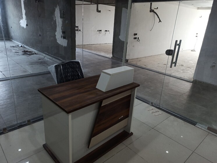 Kitchen, chandigarh-citi-center Commercial Office Space 410 Sq.Ft. In Vip Road Zirakpur 8908968