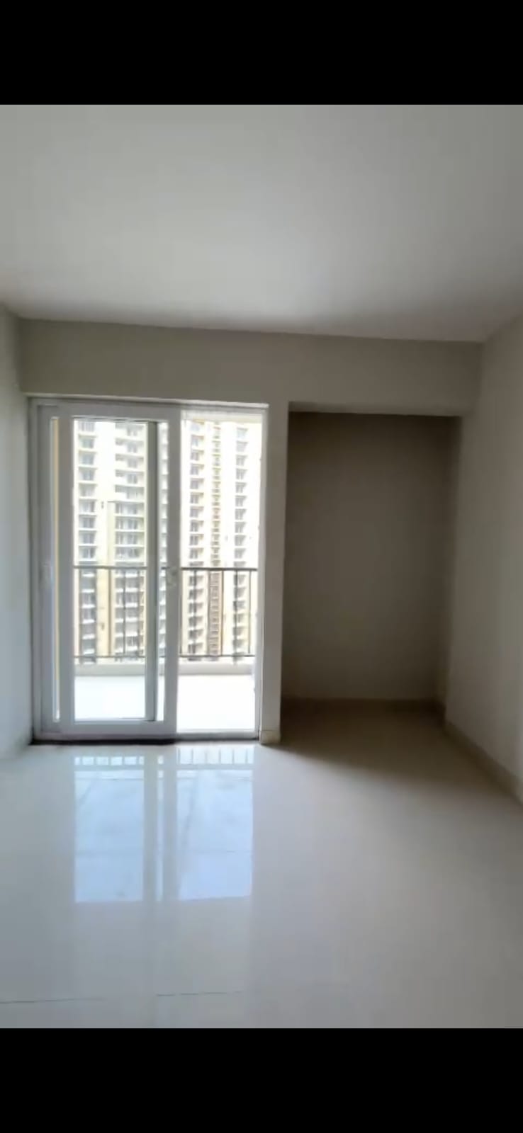2 BHK Apartment For Sale in Tata Eureka Park