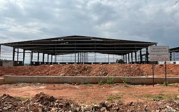 Warehouse For Rent in Makali