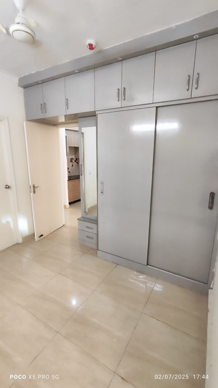 Room, gaur-city-2-14th-avenue 3 Bedroom 1175 Sq.Ft. Apartment In Sector 16c Greater Noida Greater Noida 8909076