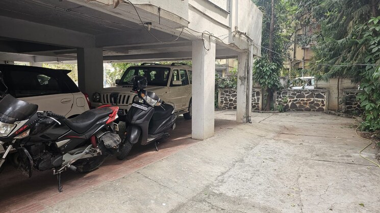  Parking, nirman-puram-chsl 3 Bedroom 1100 Sq.Ft. Apartment In Kondhwa Pune 8909111