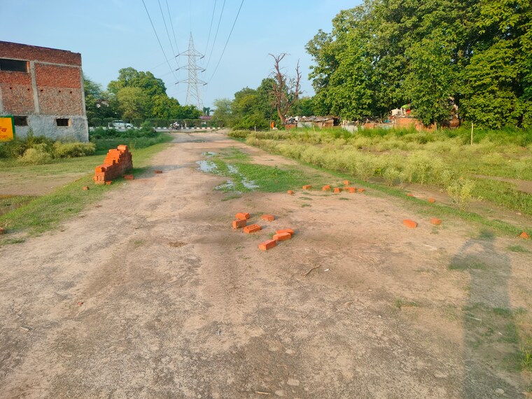 undefined, kalli paschim  2000 Sq.Ft. Plot In Kalli Paschim Lucknow 8909120