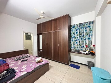 Bedroom in 3 BHK Apartment at Indiranagar – for Rent