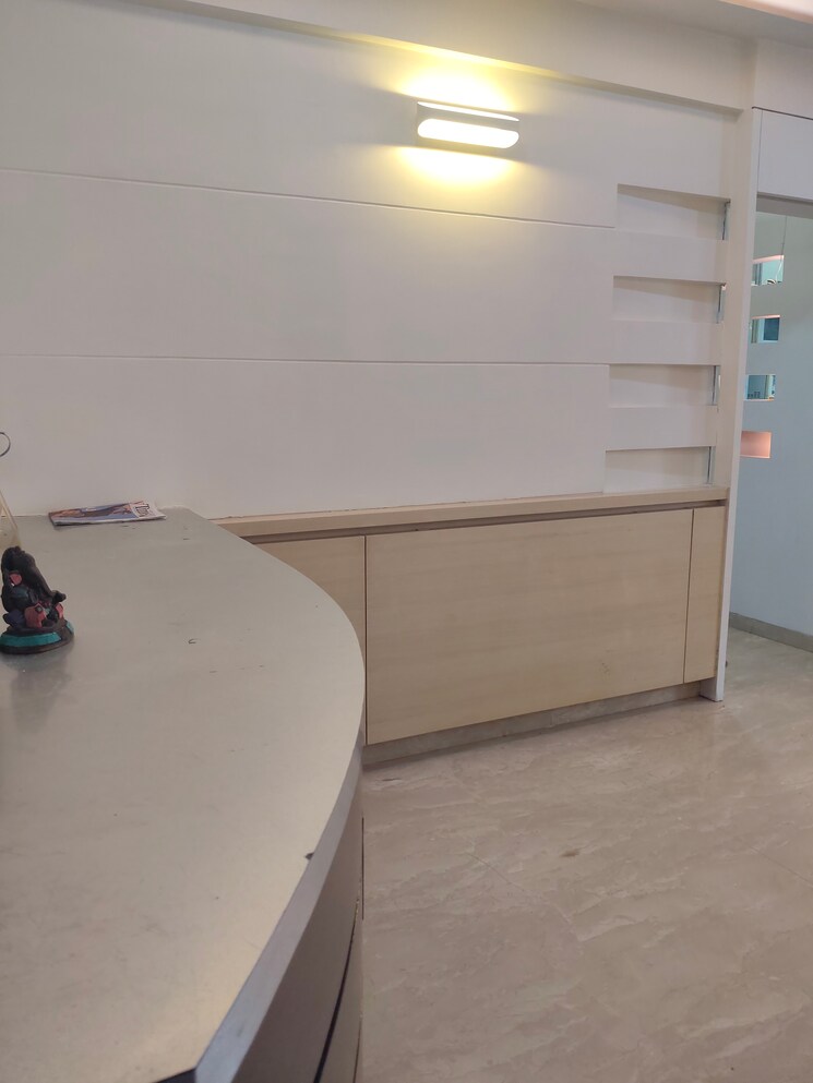 Room, silver-sand-chs 2 Bedroom 950 Sq.Ft. Apartment In Andheri West Mumbai 8909131