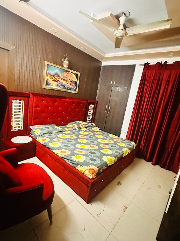 Bedroom, srs-royal-hills 3 Bedroom 1450 Sq.Ft. Apartment In Sector 87 Faridabad 8909157