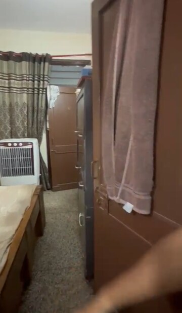 Bathroom in 2.5 BHK Apartment at Uma Cooperative Society, Mayur Vihar 1 – for Rent