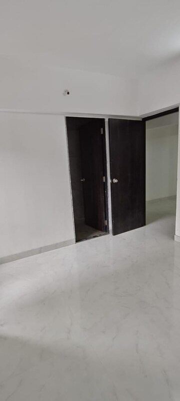 Room in 1 BHK Apartment at Navkar Avenue, Thane West – for Sale