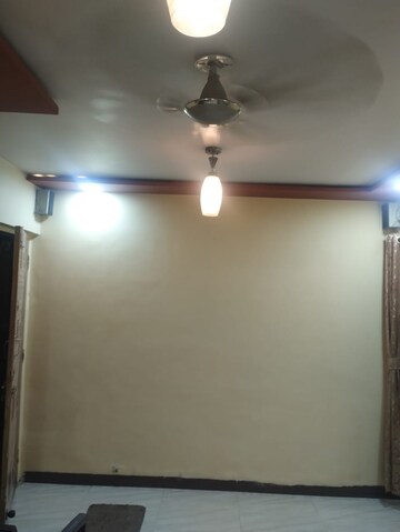 Room in 1 BHK Apartment at Panchvan Complex, Borivali West – for Rent