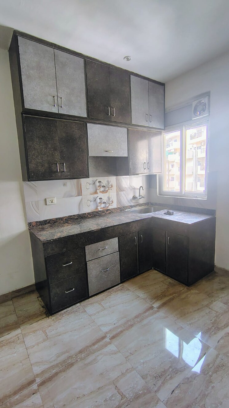 Kitchen, pivotal-devaan 1 Bedroom 339 Sq.Ft. Apartment In Sector 84 Gurgaon 8909211