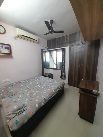 Bedroom in 2 BHK Apartment at Jasmine Tower, Vasant Vihar – for Rent