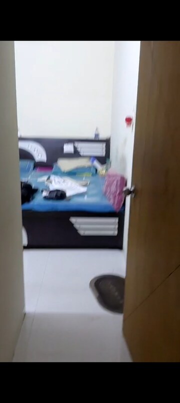 Furnished Amenities in 2 BHK Apartment at Star Sayba Residency, Kurla East – for Rent