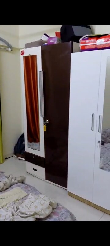 Furnished Amenities in 2 BHK Apartment at Star Sayba Residency, Kurla East – for Rent