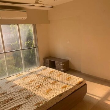 Bedroom in 2 BHK Apartment at Naman Premier, Marol – for Rent