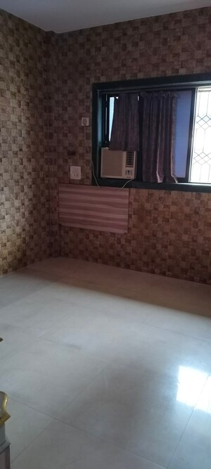 Room in 1 BHK Apartment at Geetanjali CHS Seawoods, Seawoods – for Sale