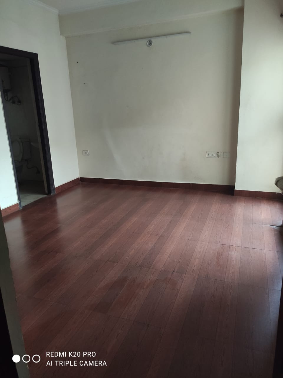 2 BHK Apartment For Rent in Aims Golf City