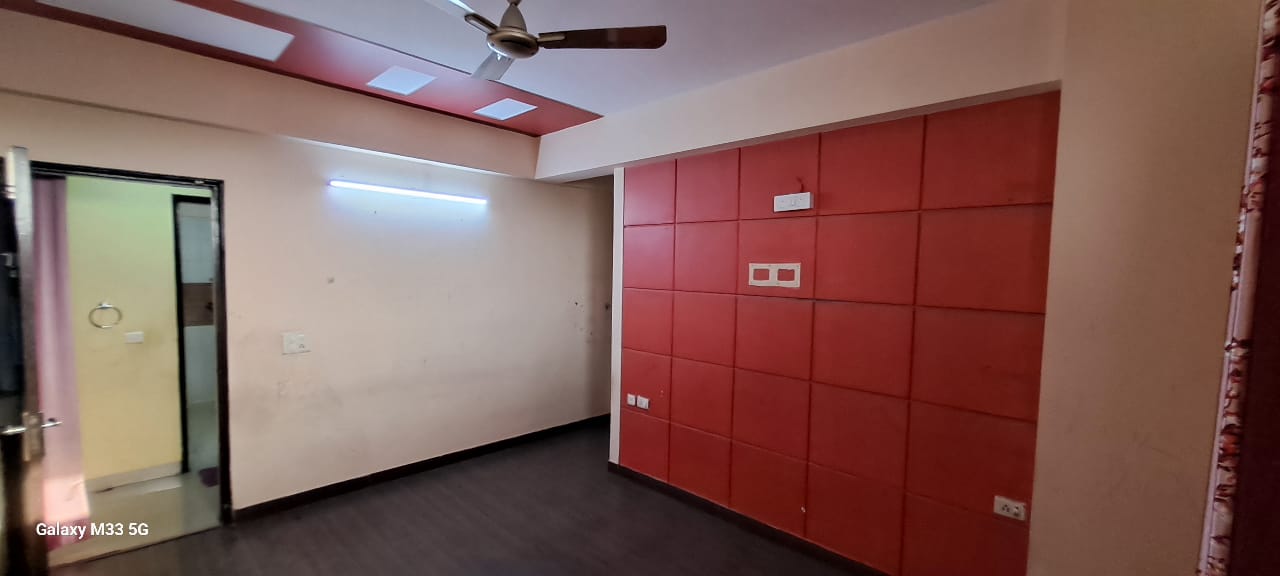 2 BHK Apartment For Rent in Arihant Ambience