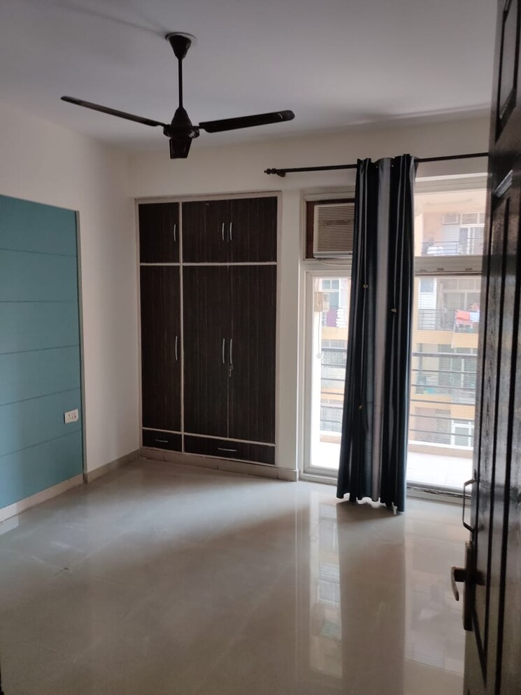 Room, arihant-ambience 2 Bedroom 879 Sq.Ft. Apartment In Sain Vihar Ghaziabad 8909284