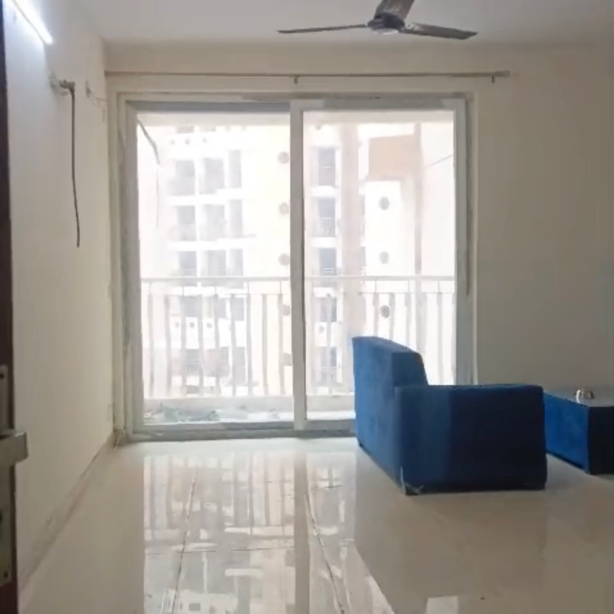 3.5 BHK + Servant Room 1700 Sq.Ft. Apartment in Sikka Kaamna Greens