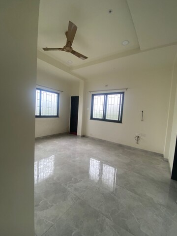 Room in 2 BHK Apartment at New Manish Nagar – for Rent