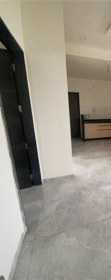 Room in 2 BHK Apartment at New Manish Nagar – for Rent