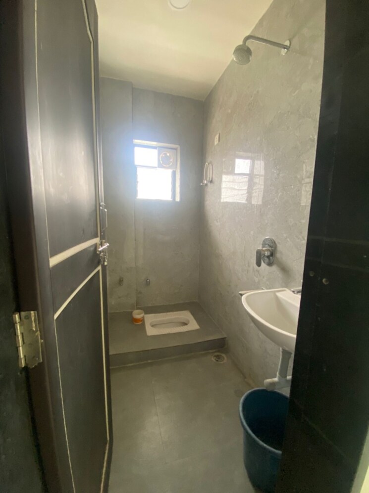 Bathroom, new manish nagar 2 Bedroom 1200 Sq.Ft. Apartment In New Manish Nagar Nagpur 8909310