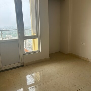 Room in 2 BHK Apartment at Kundli – for Rent