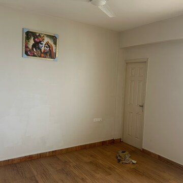 Room in 2 BHK Apartment at Kundli – for Rent